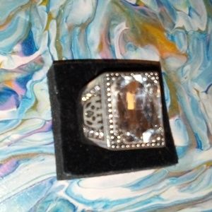 Paparazzi cz and silver tone stretch ring